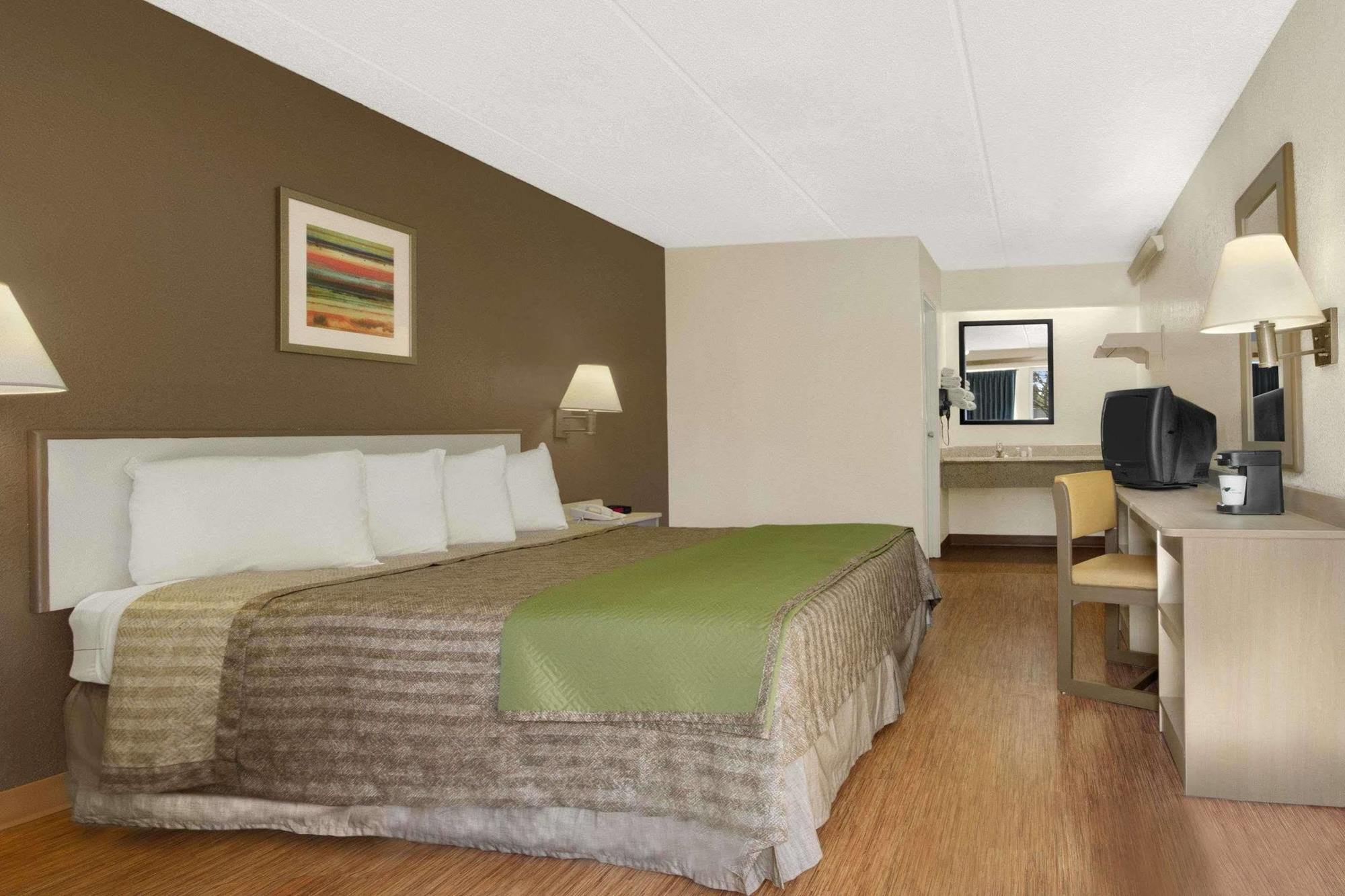 Travelodge By Wyndham College Park Kültér fotó