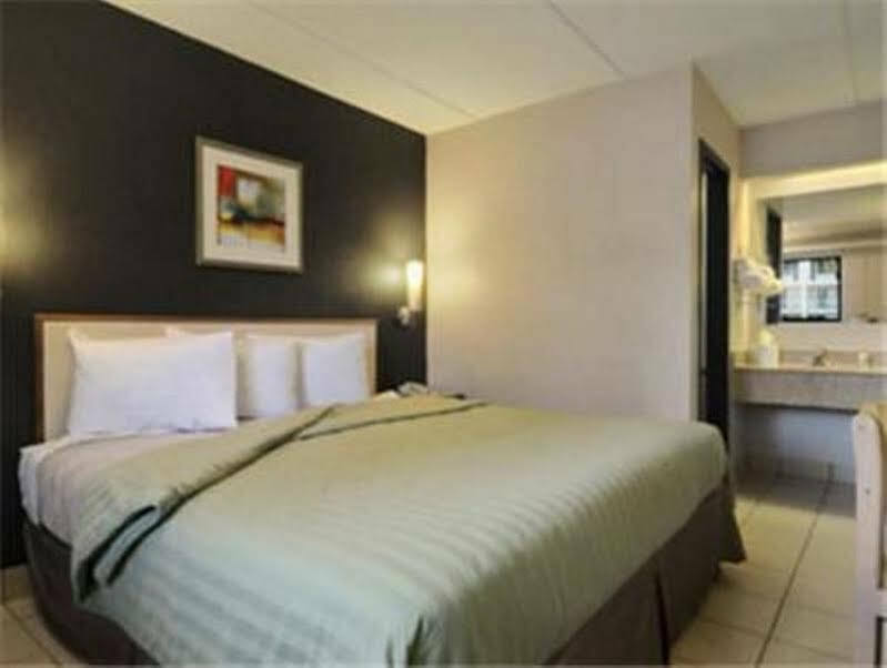 Travelodge By Wyndham College Park Kültér fotó